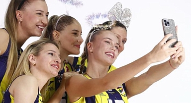 Fenerbahçe'den eğlenceli fotoğraf çekimi
