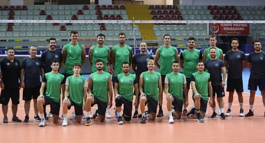 Bursa Büyükşehir Belediyespor çalışmalara başladı