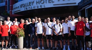 Filenin Efeleri İsrail yolcusu
