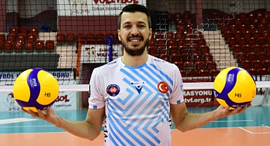 Halkbank, Aslan Ekşi'yi kadroda tuttu