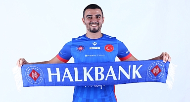 Halkbank İzzet Ünver'i kadrosuna kattı