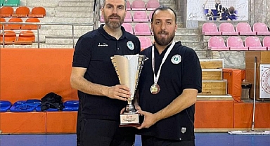 Kuzuoğlu Fındıklı Spor hocası ile sözleşme imzaladı