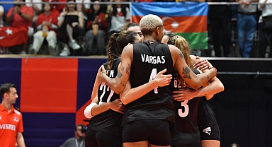 Sultanlar Azerbaycan'ı 3-0 yendi