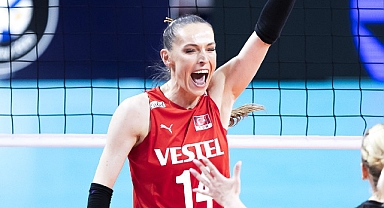 ''Biz alnımızın ak sütü gibi gerçekten bütün yaz uğraşarak bu başarıları kazanmak için savaştık''