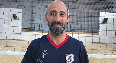 ÖZEL | Çiçeği burnunda antrenör Özbek'ten çok özel açıklamalar