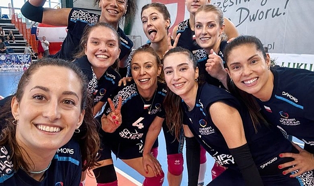 Saliha Şahin Chemik Police ile ilk kupasını kazandı