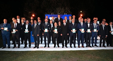 TVF Başkanı Mehmet Akif Üstündağ, CEV 50. Yıl Gala Yemeğine katıldı