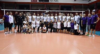 Zeren Spor, hazırlık maçında 4-0 galip geldi