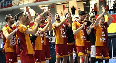 Galatasaray evinde galip