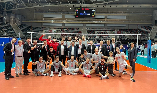 Spor Toto beş setin ardından ilk galibiyetine uzandı