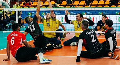 Türkiye Oturarak Voleybol Milli Takımları günü 2 mağlubiyetle tamamladı
