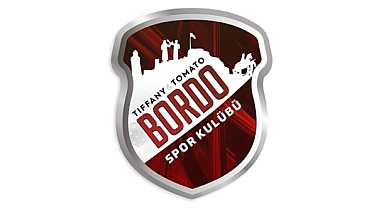 Bordo Spor'da yaprak dökümü