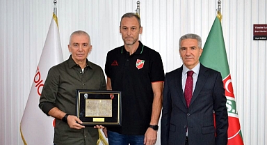 Karşıyaka voleybolda Öner dönemi