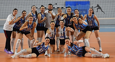 Bordo Mavi 61 liderliğini sürdürdü