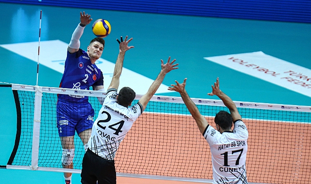 Halkbank devreyi lider bitirdi
