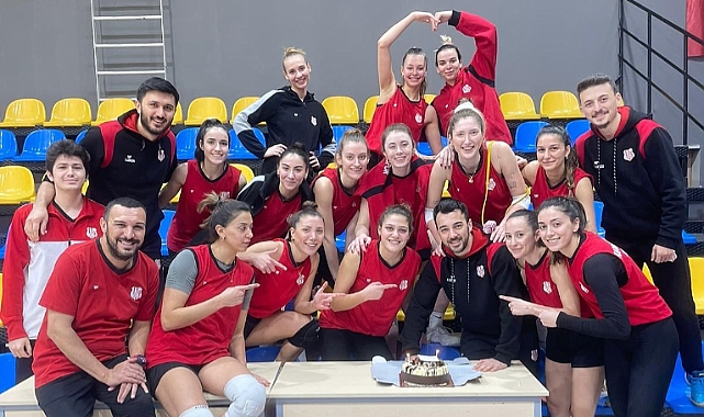 Kapaklı Site Spor’dan 5 isme veda
