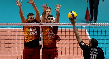 Galatasaray yarı finalde