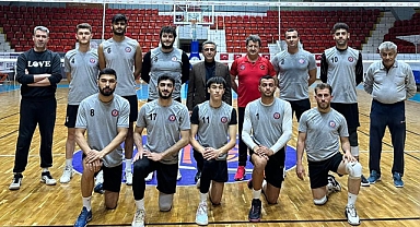 Yüreğir Belediye Başkan adayı Bülent Alper'den Adana Seyhan Yıldırım'a sponsorluk desteği