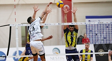 Fenerbahçe deplasmanda set vermedi