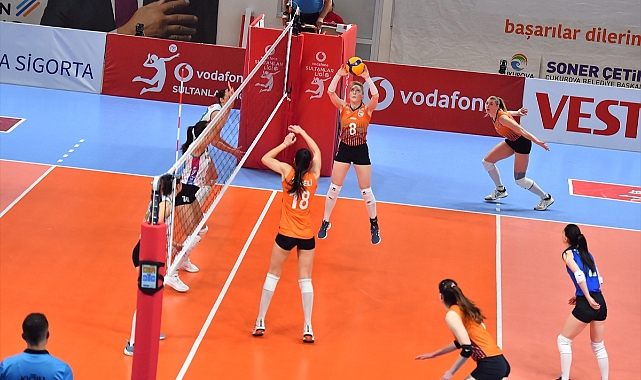 Kuzeyboru 5 set sonunda güldü
