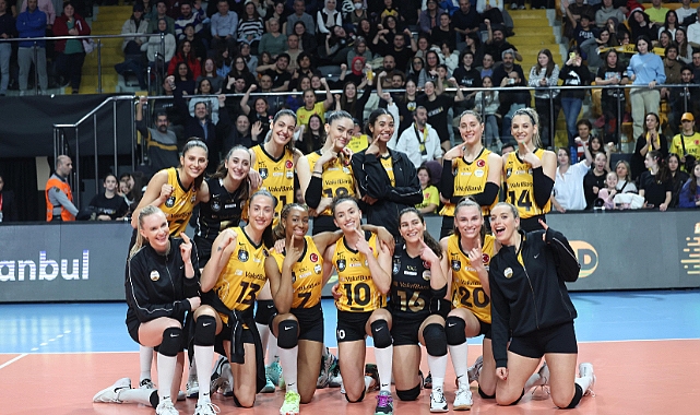 VakıfBank, Şampiyonlar Ligi’nde çeyrek finale yükseldi