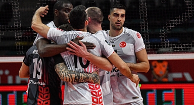Ziraat Bankkart adını yarı finale yazdırdı