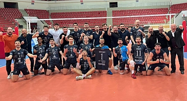 Altekma final biletini kaptı