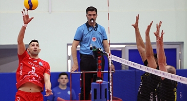 Develi Belediyespor evinde galip