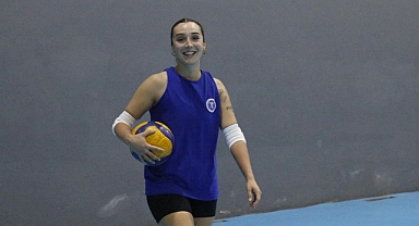 Gizem Çerağ Düzeltir Aydın ile devam ediyor