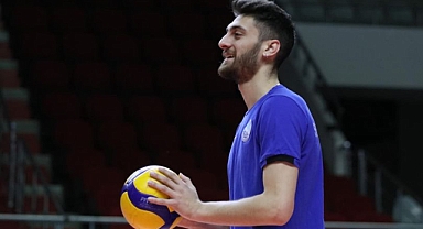 İlbank'tan yardımcı antrenör takviyesi