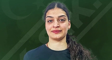 Nehir Döngez, Karşıyaka Medicalpoint'te
