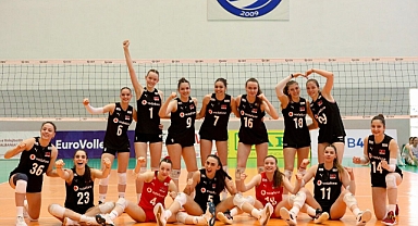 U18 Kadın Milli Takımımız, Sırbistan'ı 3-0 mağlup etti