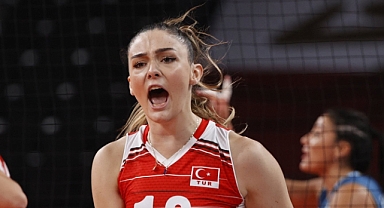 Zehra Güneş VNL'in kalan maçlarında forma giyemeyecek