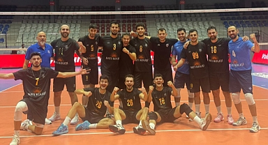 Anadolu Voleybol deplasmandan 3 puanla döndü