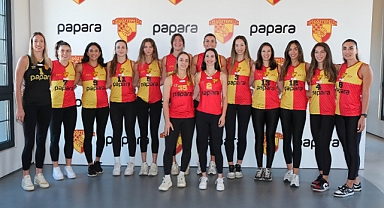 Papara, Göztepe SK Kadın Voleybol Takımı’nın isim ve forma göğüs sponsoru oldu