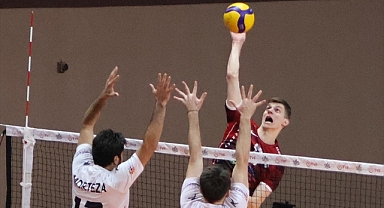 İstanbul Gençlik deplasmanda galip