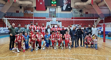 Adana Akkapı Oluşum Spor'un gözü kara