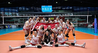 U16 Kız Milli Takımımız, Karadağ'ı 3-0 mağlup etti