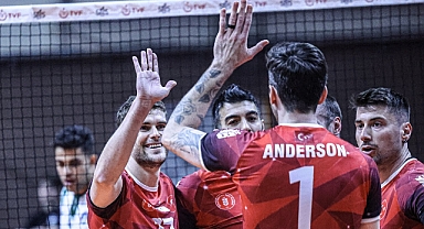 Ziraat Bankkart liderliğini sürdürdü