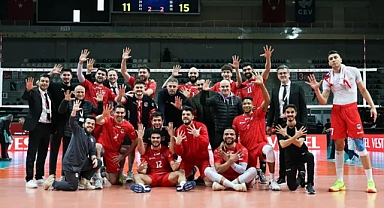 İstanbul Gençlik'ten Halkbank'a karşı muhteşem geri dönüş