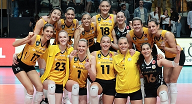 VakıfBank, Sultanlar Ligi'nde de doludizgin