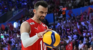 Arslan Ekşi'den üzen karar!