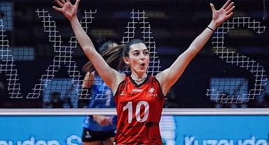 Ceren Karagöl imzayı attı