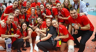 Göztepe transferlerini duyuruyor