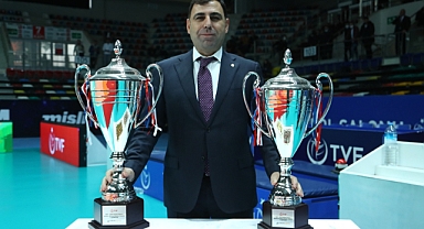 Mustafa Alpaslan şampiyon olan takımları tebrik etti