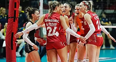 Galatasaray'dan 7 isme teşekkür!