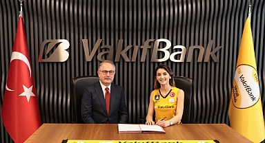 Nehir Kurtulan, VakıfBank'a transfer oldu