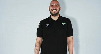ÖZEL HABER | PTT Spor yardımcı antrenörünü bırakmadı