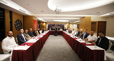 SMS Grup Efeler Ligi 2024-2025 Sezonu Değerlendirme Toplantısı yapıldı