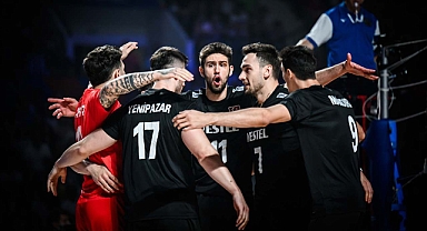 Efeler, ev sahibi seviyor! Bulgaristan'a set yok